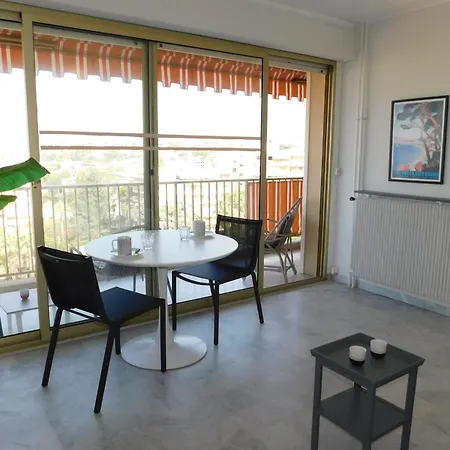 Charming T2 Eden Park With Swimming Pool Private Parking Apartment Juan-les-Pins