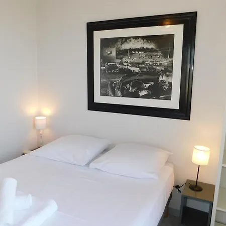 Charming T2 Eden Park With Swimming Pool Private Parking Apartment